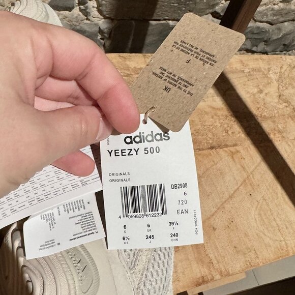Yeezy Adidas 500 Blush Sneakers - Picture 9 of 11